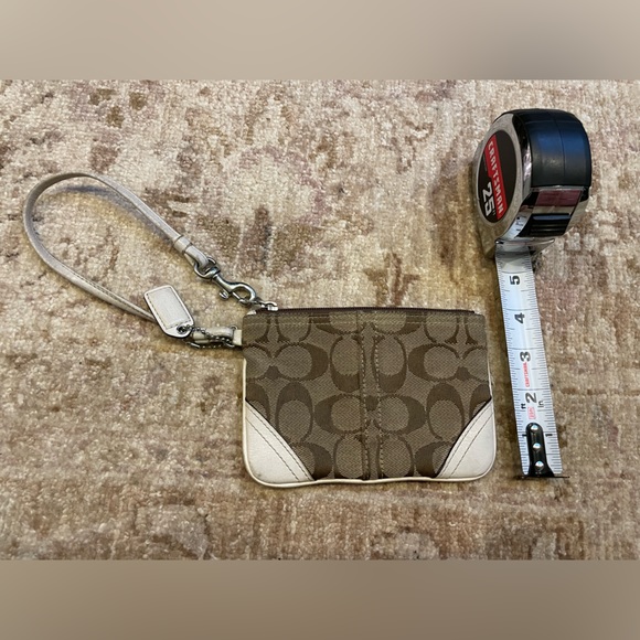 Coach Tan and White Wristlet - Picture 2 of 12